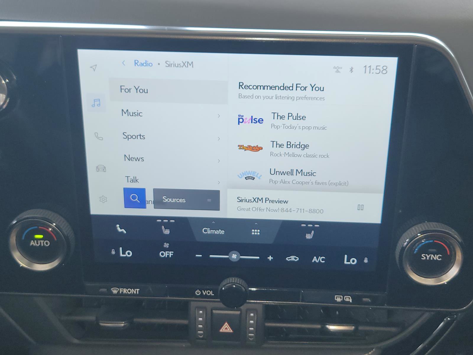 Used 2022 Lexus NX 250 FWD w/ Towing Package (2000 Lbs) image 20