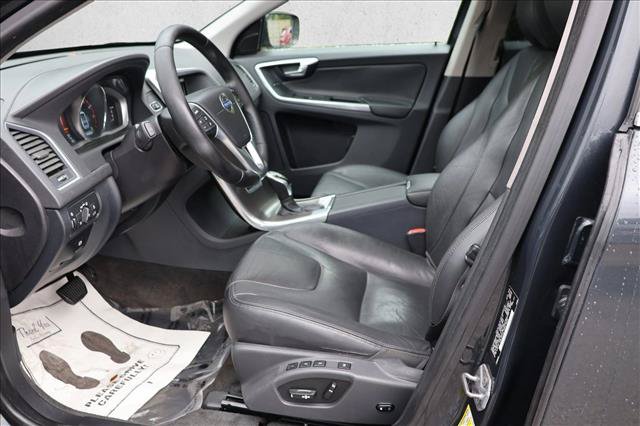 Used 2015 Volvo XC60 T5 Premier FWD image 11
