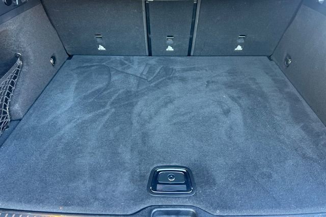 Used 2022 Mercedes-Benz GLC 300 4MATIC image 17