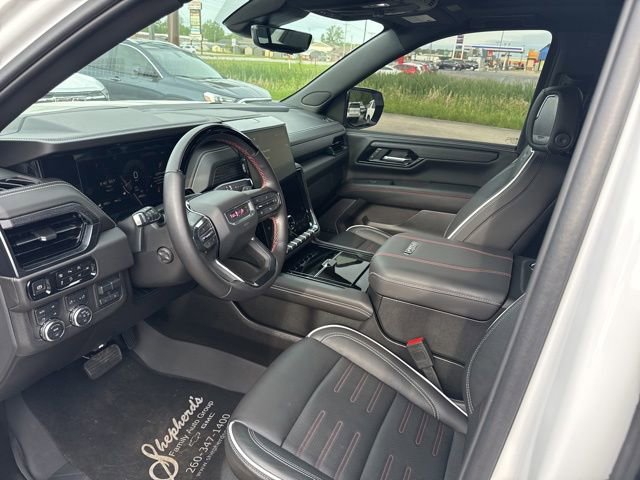 Used 2025 GMC Yukon AT4 Ultimate w/ LPO, Floor Liner Package AWD/4WD image 7