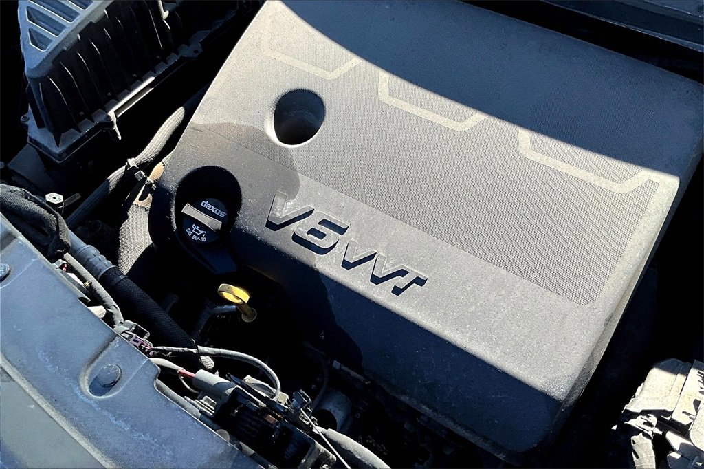 Used 2018 Chevrolet Traverse Premier image 32
