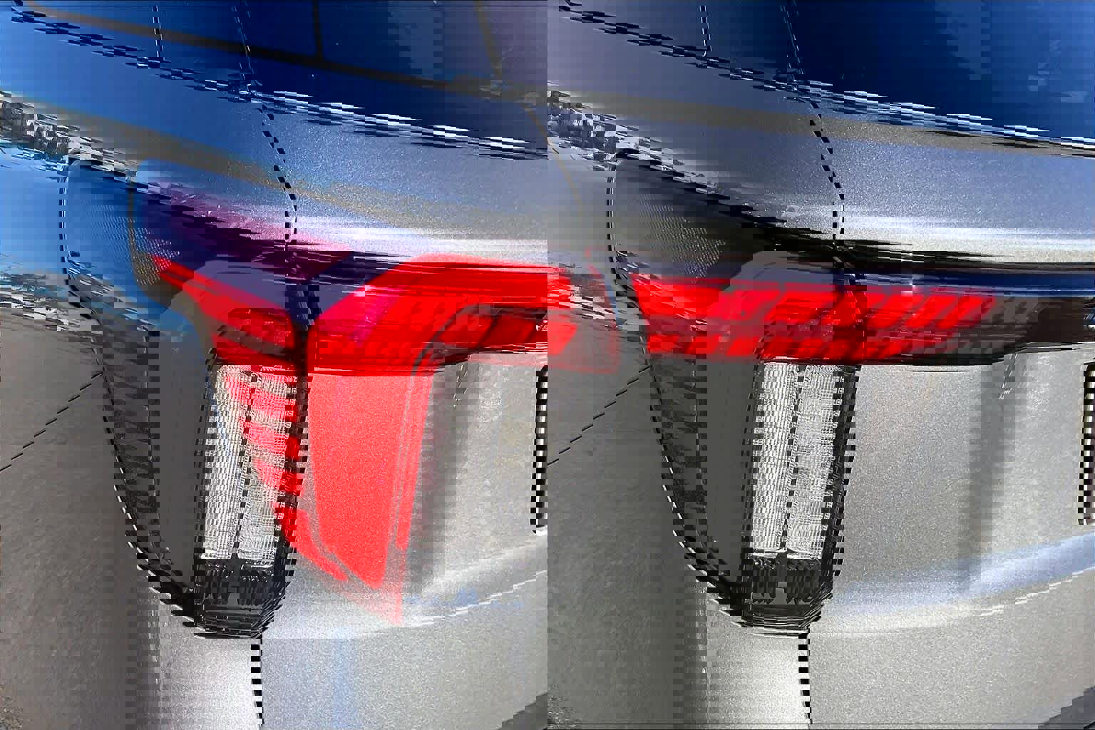 New 2026 Ford Explorer Active image 14