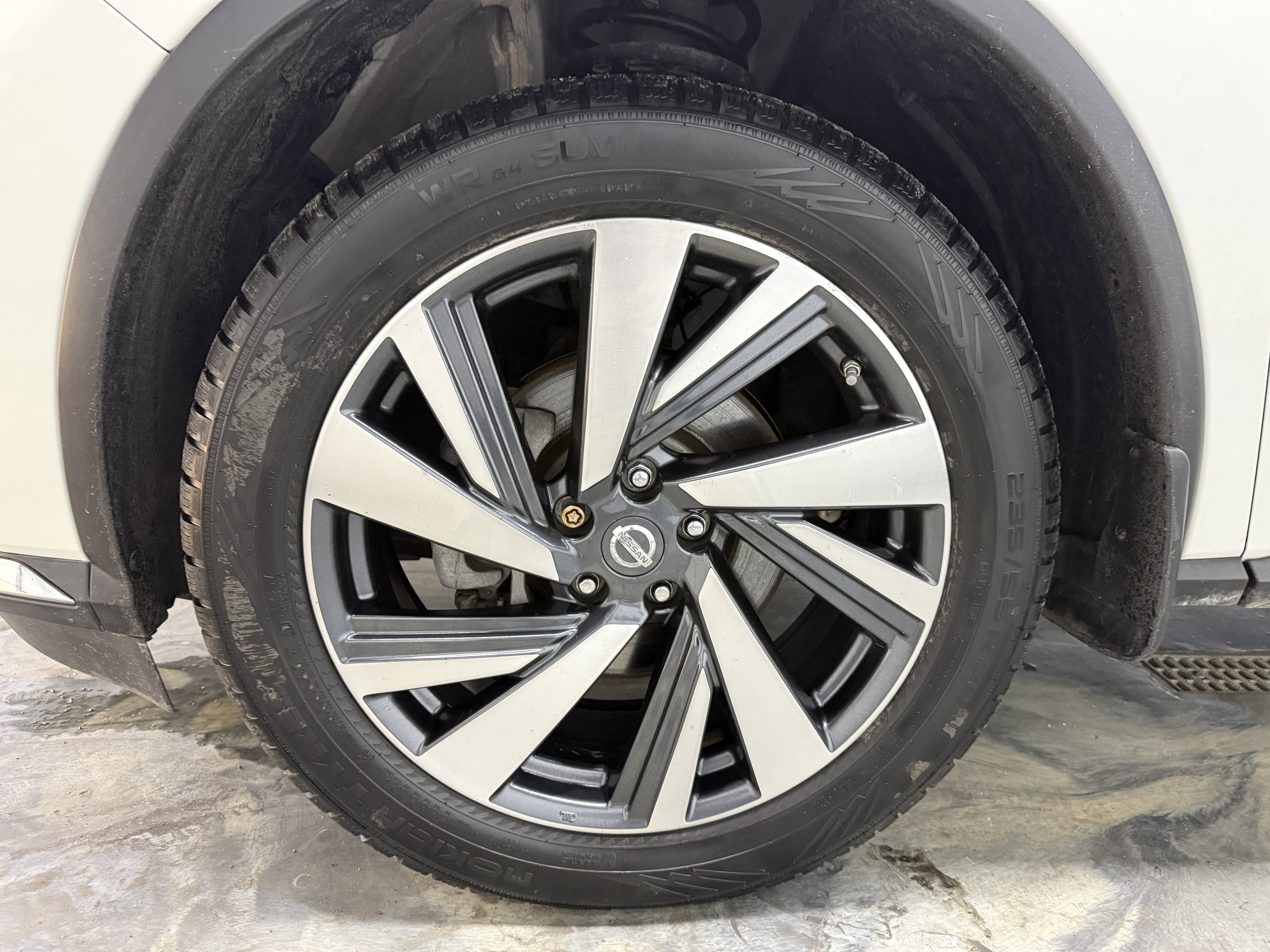 Used 2017 Nissan Murano Platinum image 27