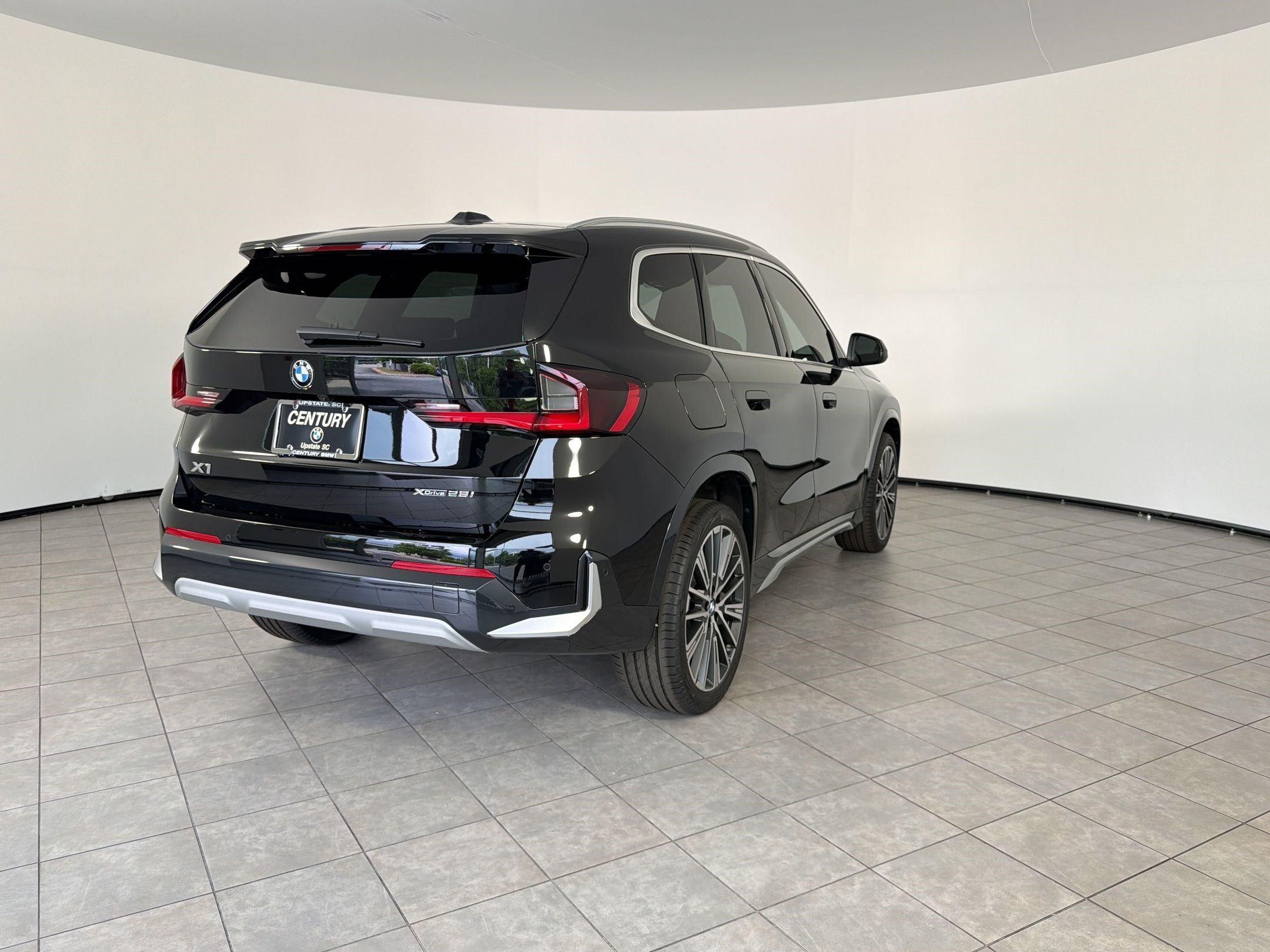 New 2026 BMW X1 xDrive28i w/ Convenience Package AWD/4WD image 9
