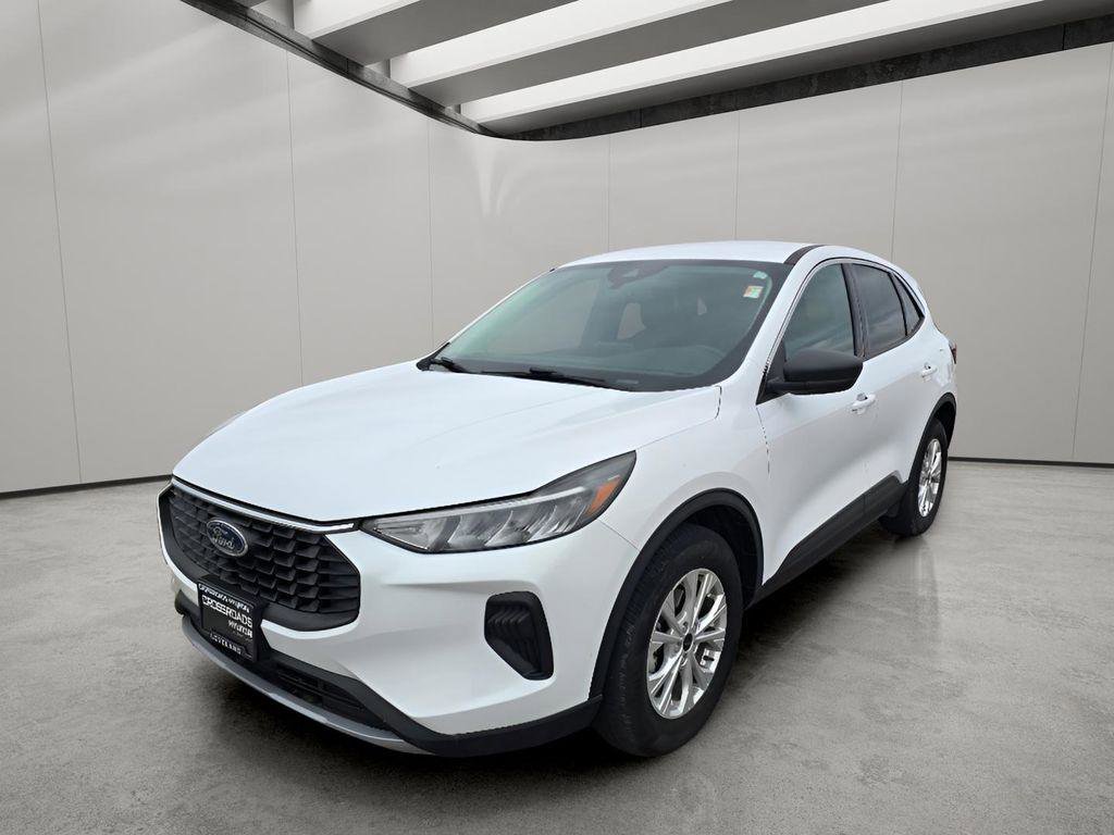 Used 2024 Ford Escape Active AWD/4WD image 1