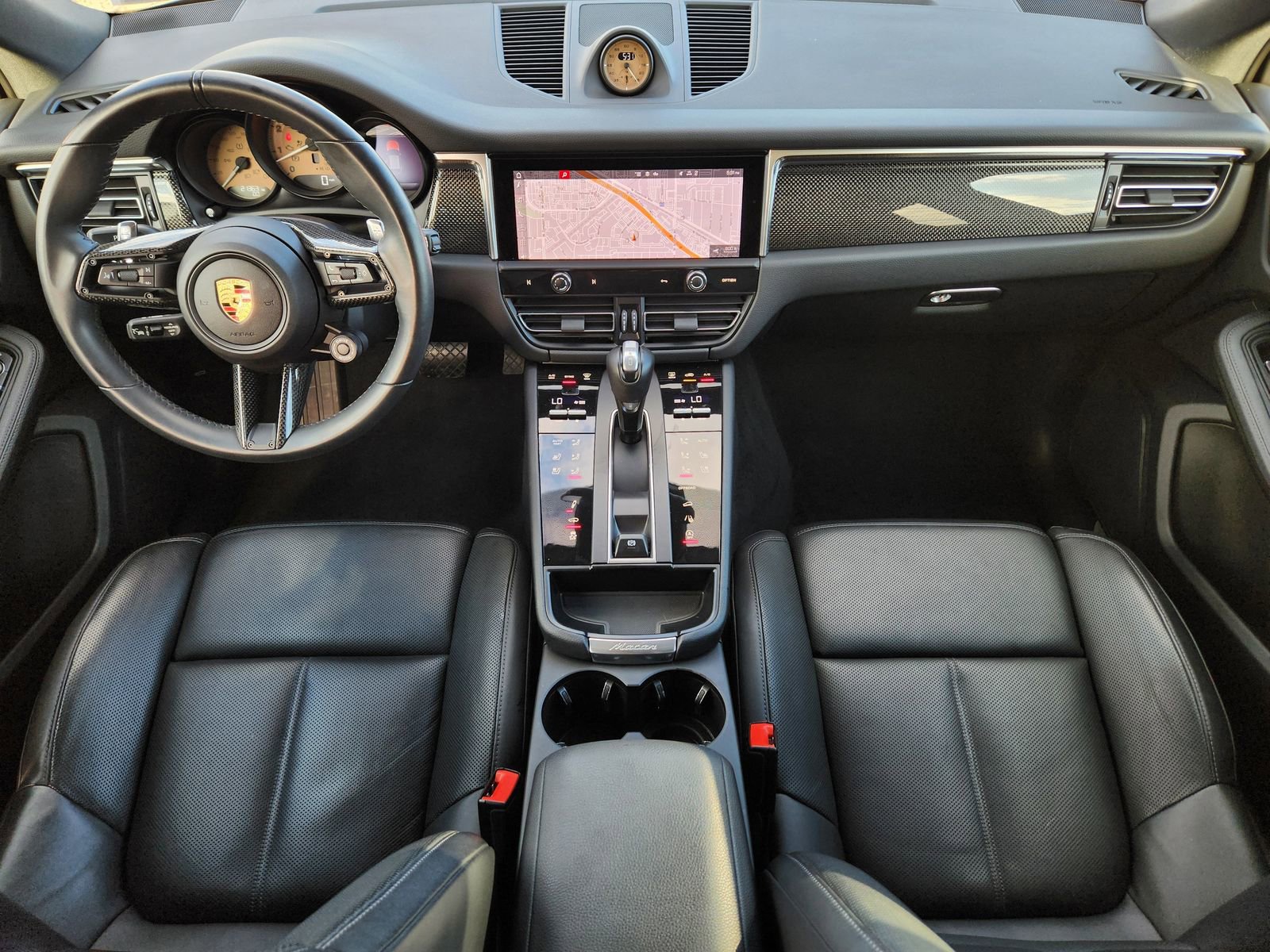 Used 2023 Porsche Macan S w/ Sport Chrono Package image 36