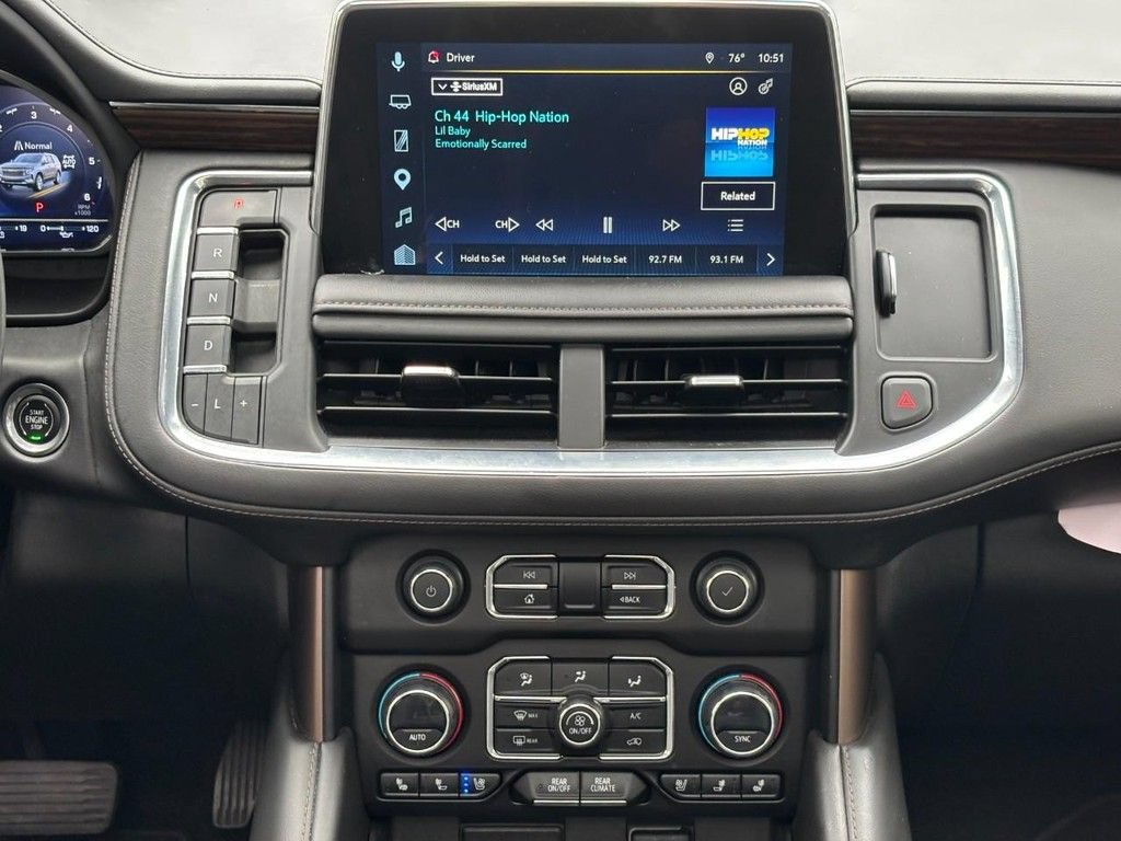 Used 2023 Chevrolet Suburban High Country AWD/4WD image 14