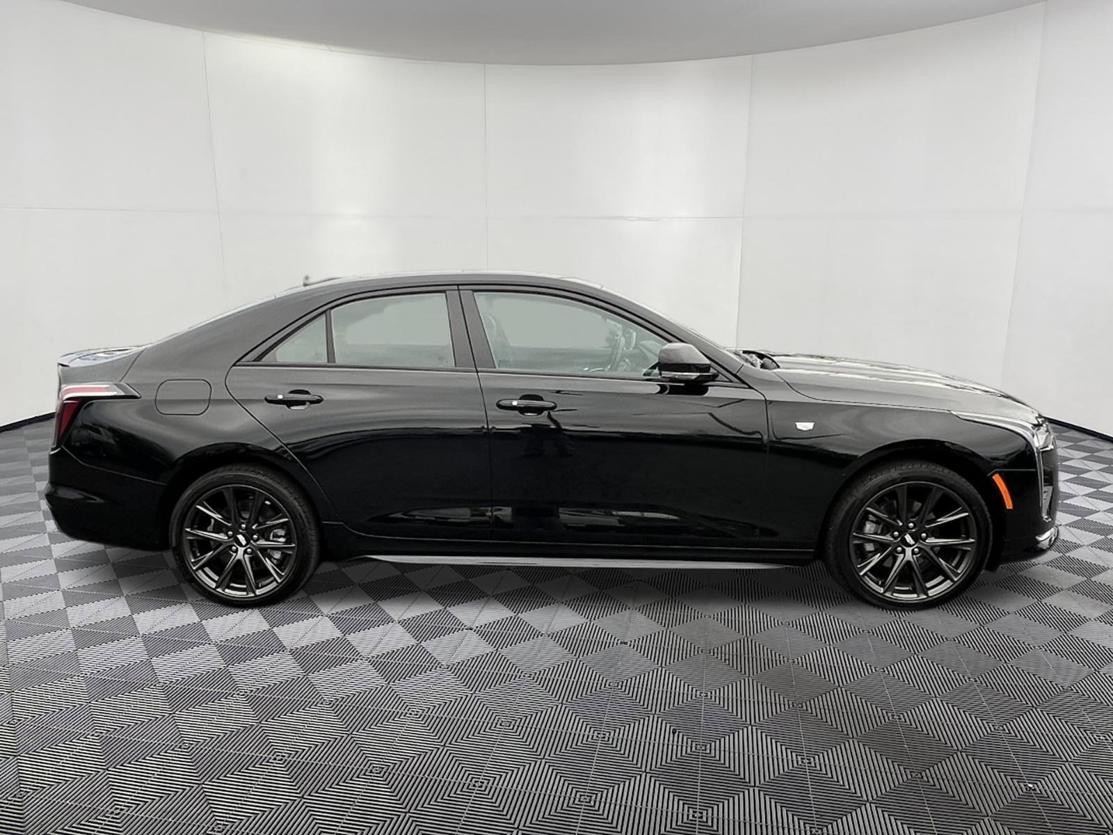 Used 2025 Cadillac CT4 Sport w/ Climate Package AWD/4WD image 7