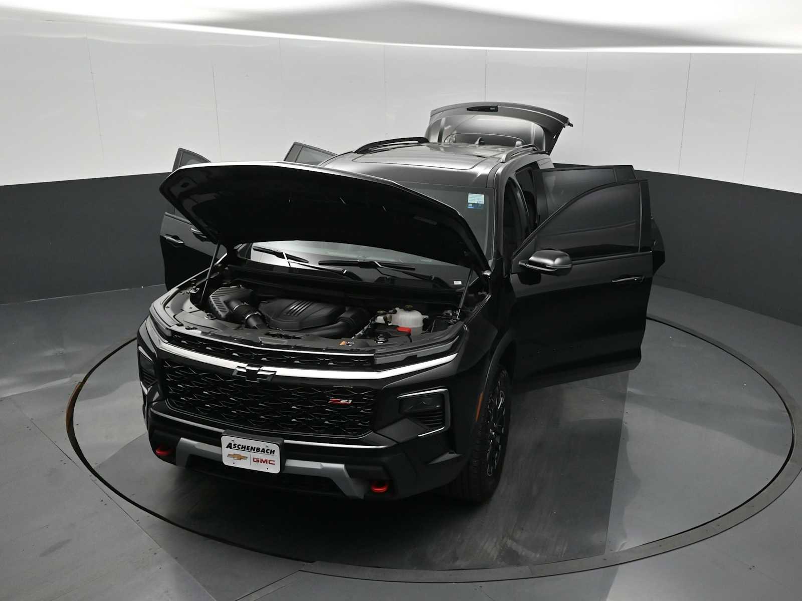 Used 2024 Chevrolet Traverse Z71 image 27