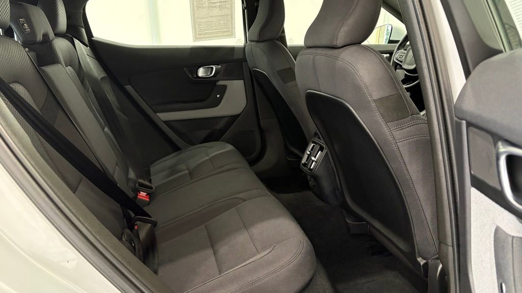 Used 2024 Polestar Polestar 2 image 26