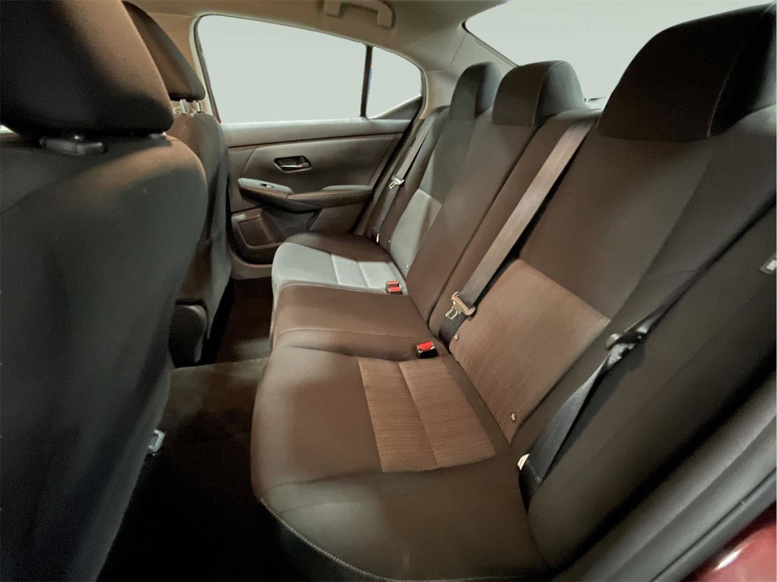 Used 2025 Nissan Sentra SV w/ All-Weather Package image 15