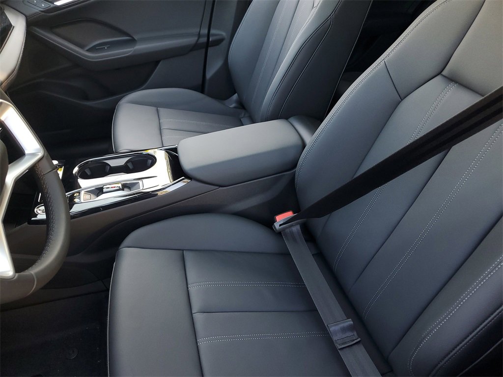 New 2025 Audi Q6 e-tron Premium image 17