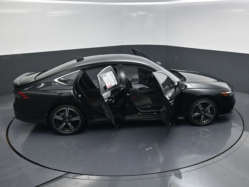 Used 2023 Honda Accord Sport image 25