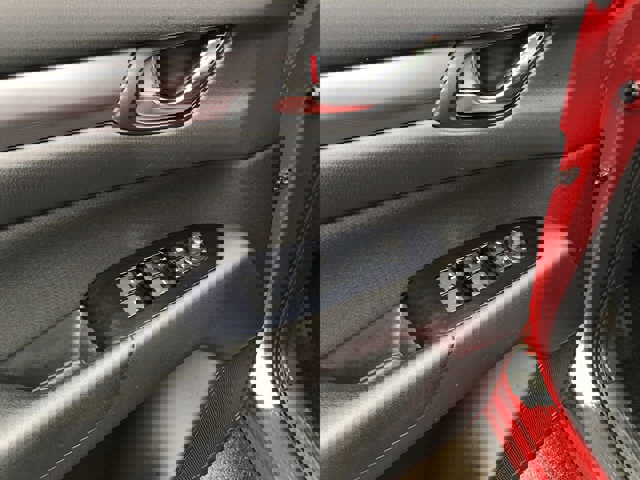 Used 2021 MAZDA CX-5 Sport image 11