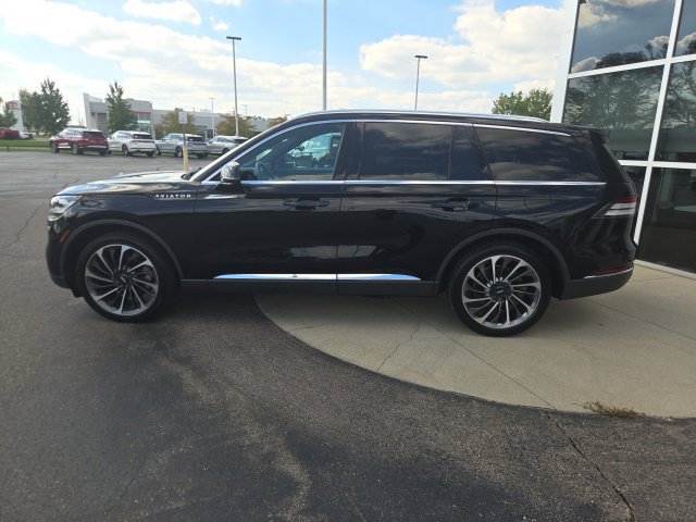 Certified 2021 Lincoln Aviator Reserve w/ Equipment Group 201A AWD/4WD image 11