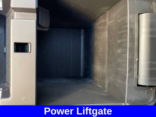 Used 2024 Ford Explorer XLT w/ Equipment Group 202A AWD/4WD image 26