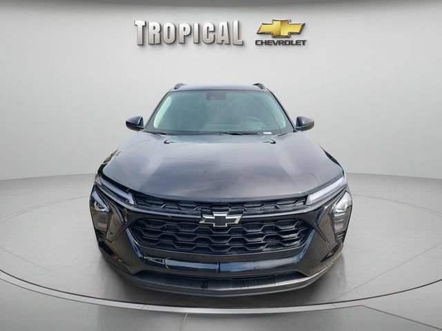 New 2026 Chevrolet Trax LT w/ Midnight Edition FWD image 8
