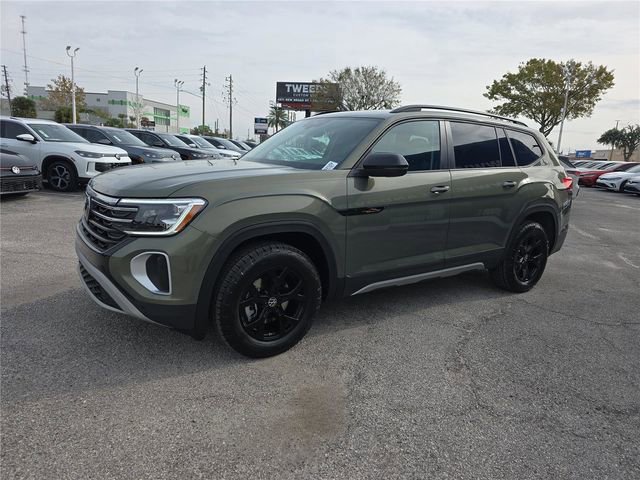 New 2026 Volkswagen Atlas Peak Edition AWD/4WD image 9