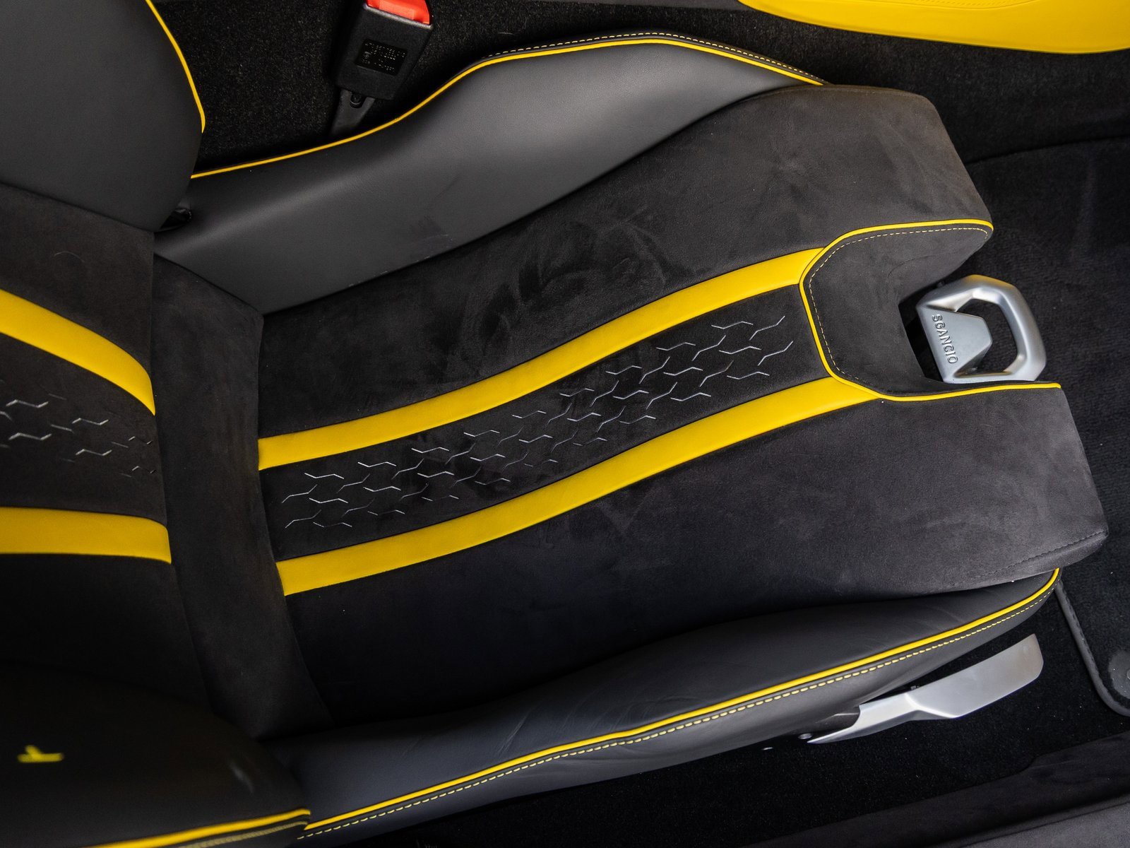 Used 2023 Lamborghini Huracan Tecnica image 40