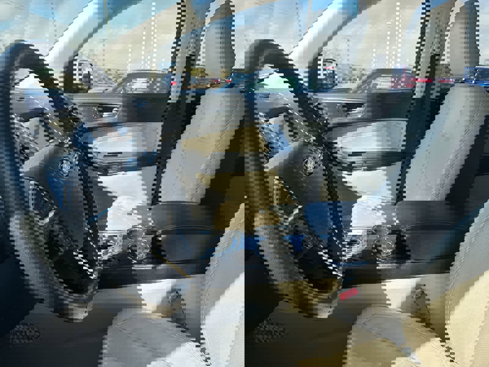 Used 2016 Ford Edge Titanium w/ Equipment Group 301A image 32