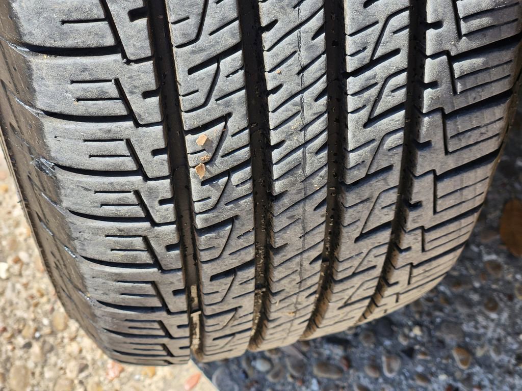 Used 2021 Toyota RAV4 SE w/ Weather & Moonroof Package AWD/4WD image 11