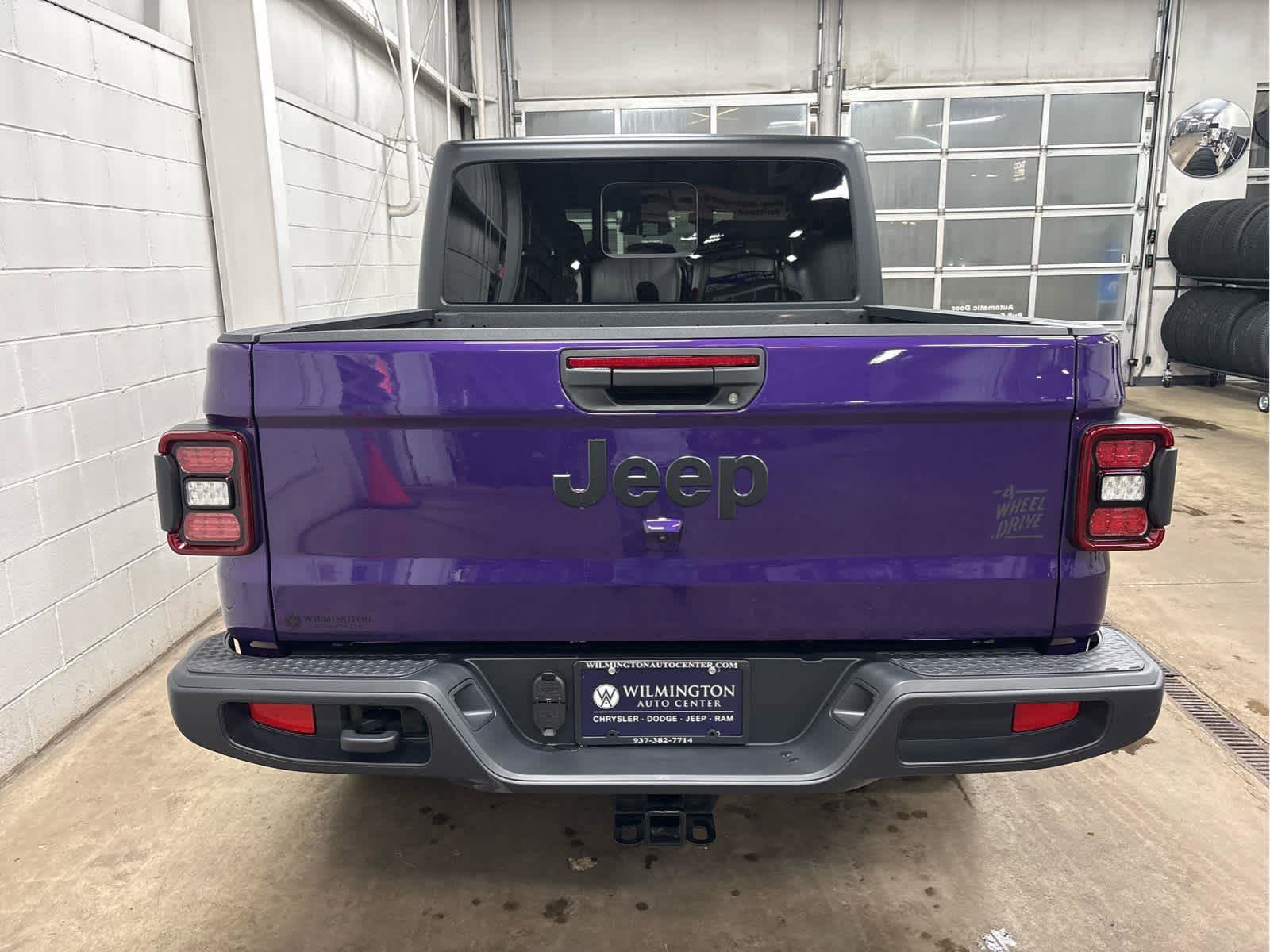 New 2026 Jeep Gladiator Sport AWD/4WD image 7