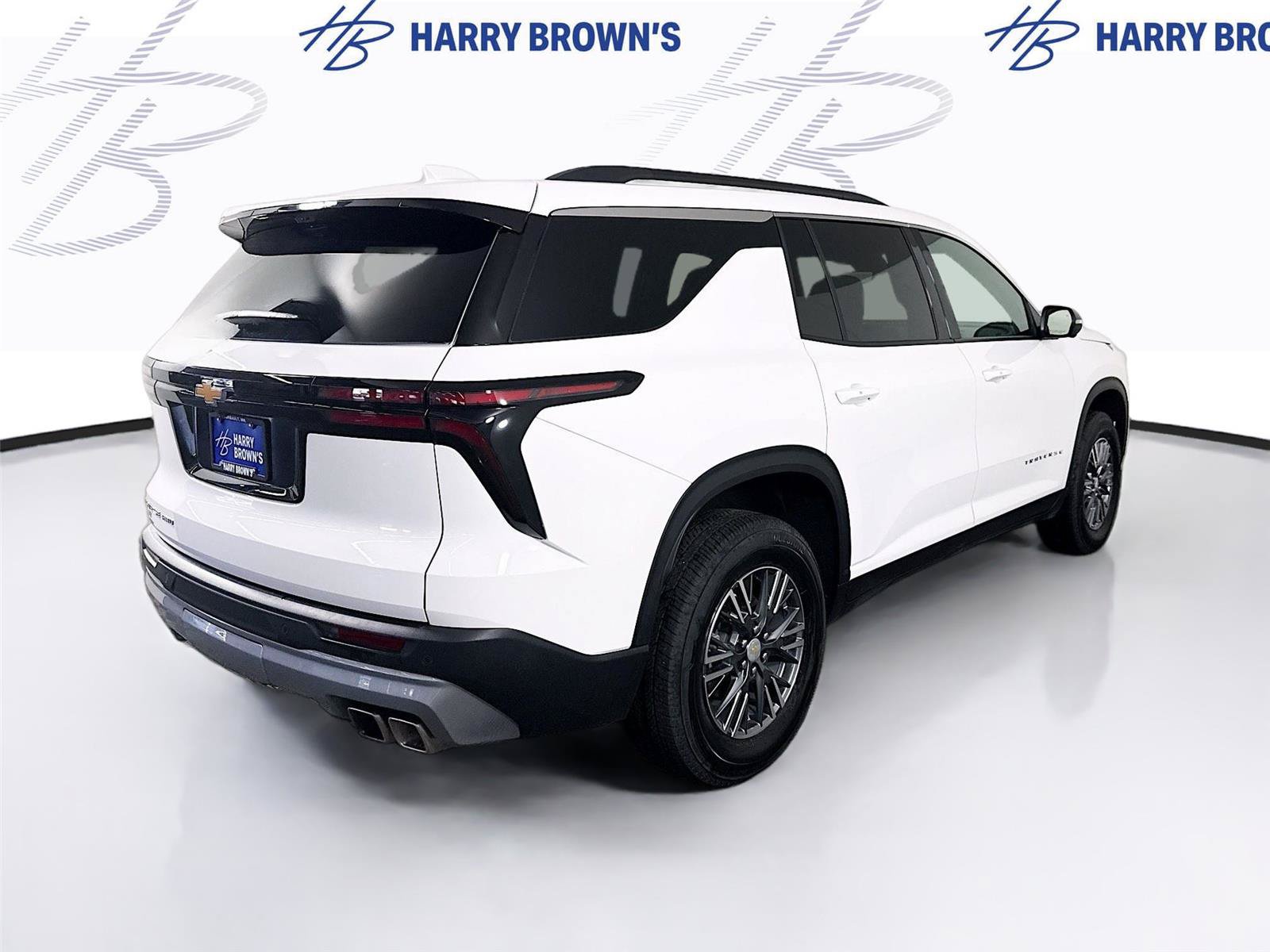 Used 2026 Chevrolet Traverse LT w/ Driver Confidence Package AWD/4WD image 32