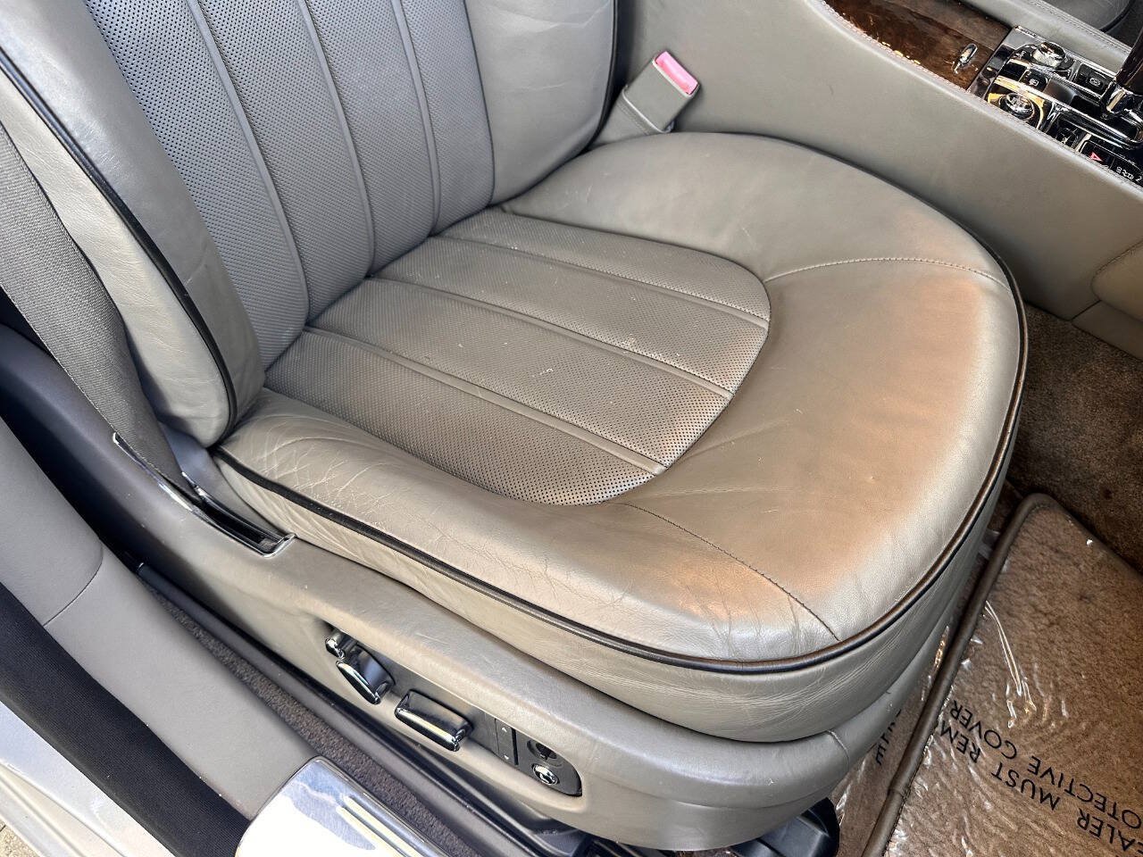 Used 2011 Bentley Mulsanne RWD image 62