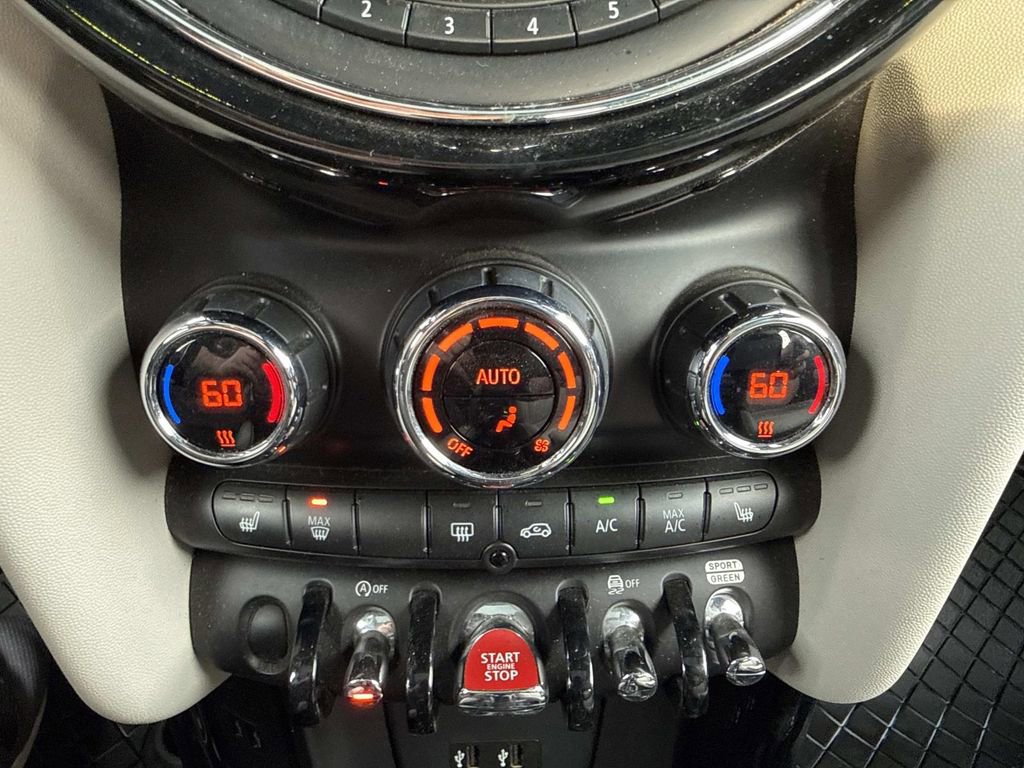 Used 2019 MINI Cooper S image 21