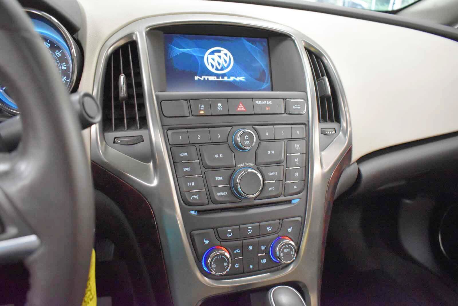 Used 2014 Buick Verano Convenience FWD image 18