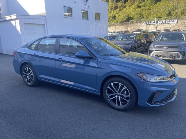 New 2026 Volkswagen Jetta Sport image 5