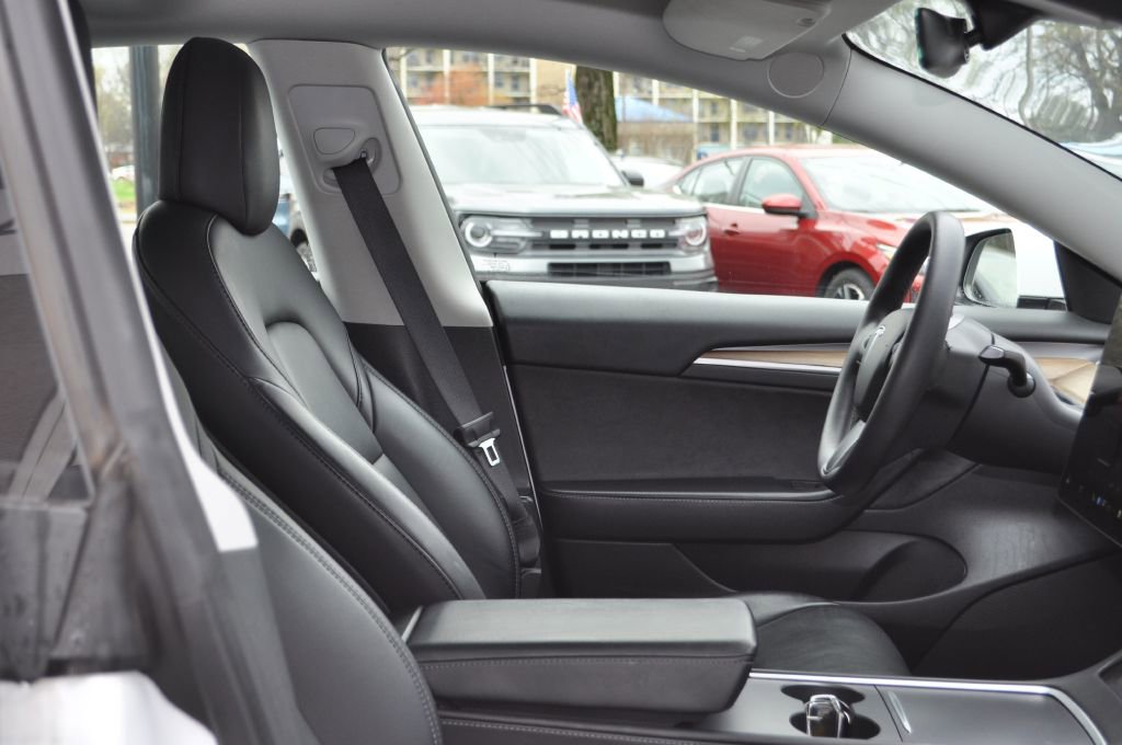 Used 2022 Tesla Model 3 Performance image 18