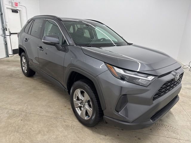 Used 2023 Toyota RAV4 XLE w/ Convenience Package AWD/4WD image 3