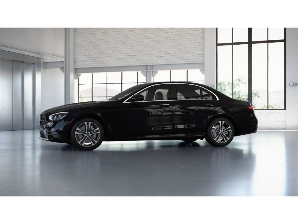 Used 2023 Mercedes-Benz E 350 4MATIC Sedan image 37