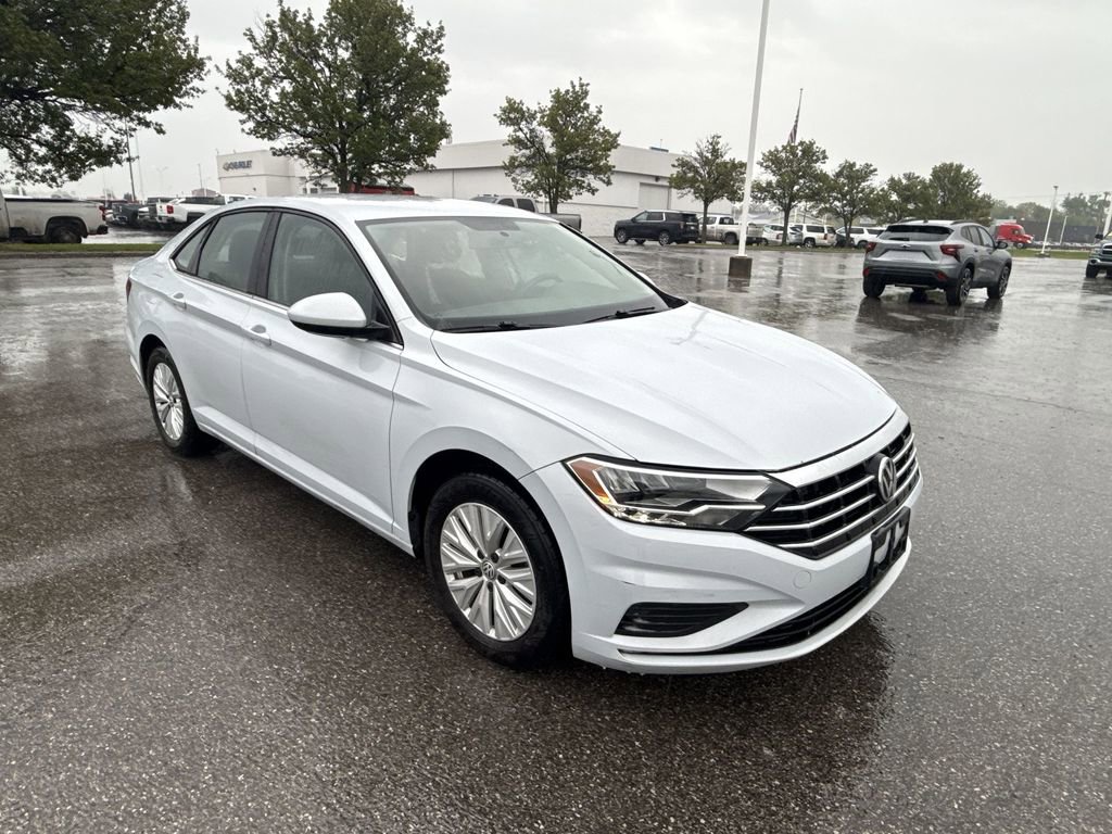 Used 2019 Volkswagen Jetta S FWD image 2