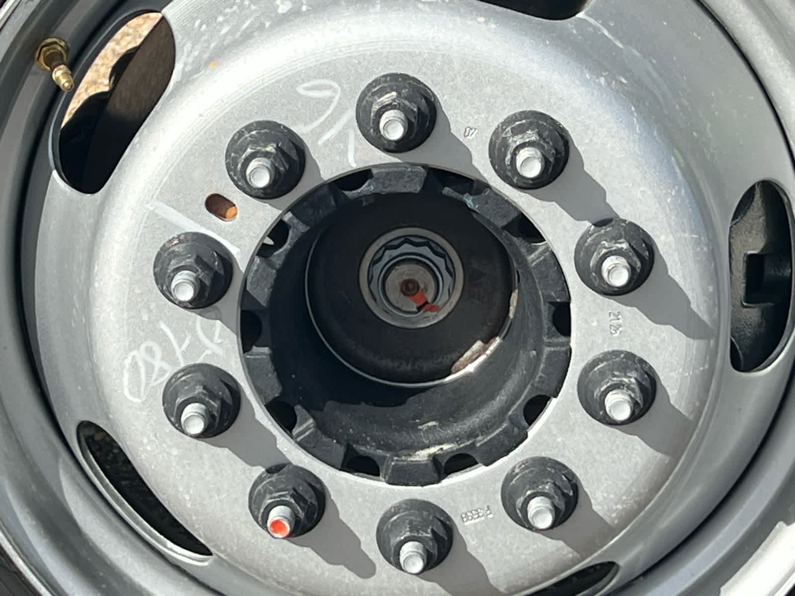 New 2026 RAM 4500 4x4 Crew Cab DRW image 11