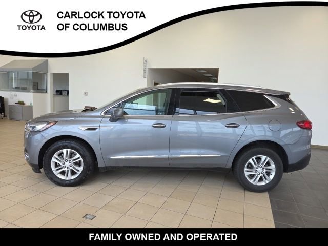 Used 2018 Buick Enclave Essence FWD image 2