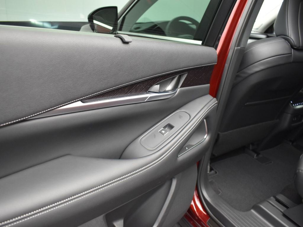 Used 2025 INFINITI QX60 Sensory AWD/4WD image 17