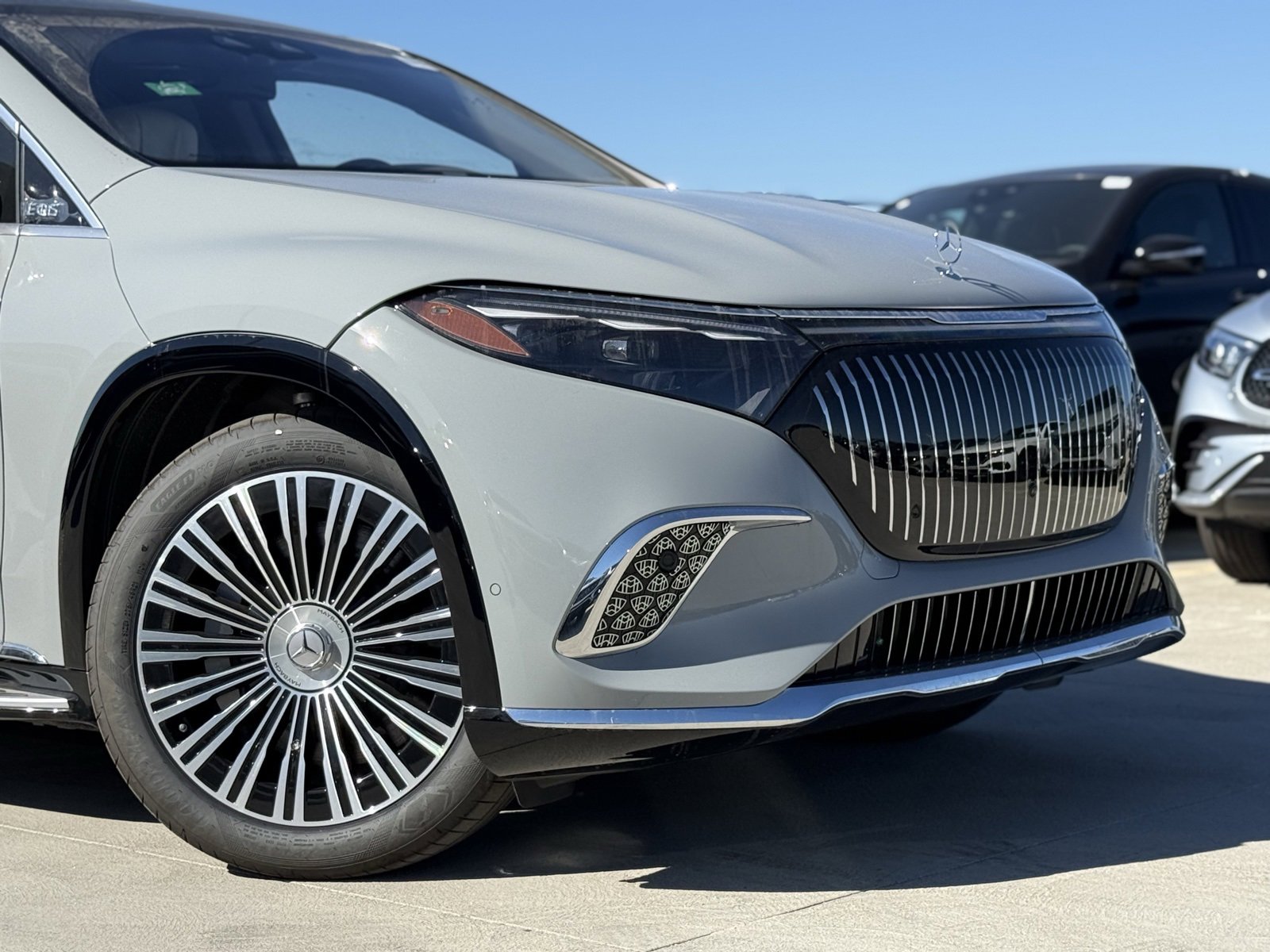 New 2025 Mercedes-Benz Maybach EQS 680 4MATIC image 3