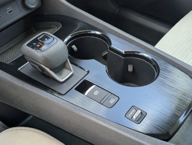 Used 2021 Nissan Rogue SV FWD image 21