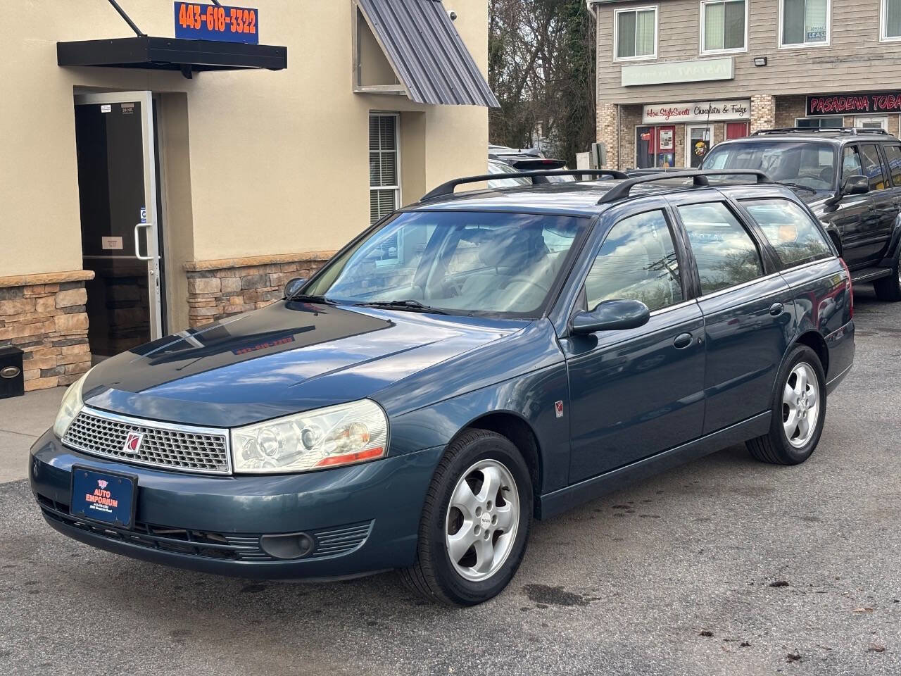 Used 2003 Saturn L-Series LW300 w/ Convenience Pkg image 1