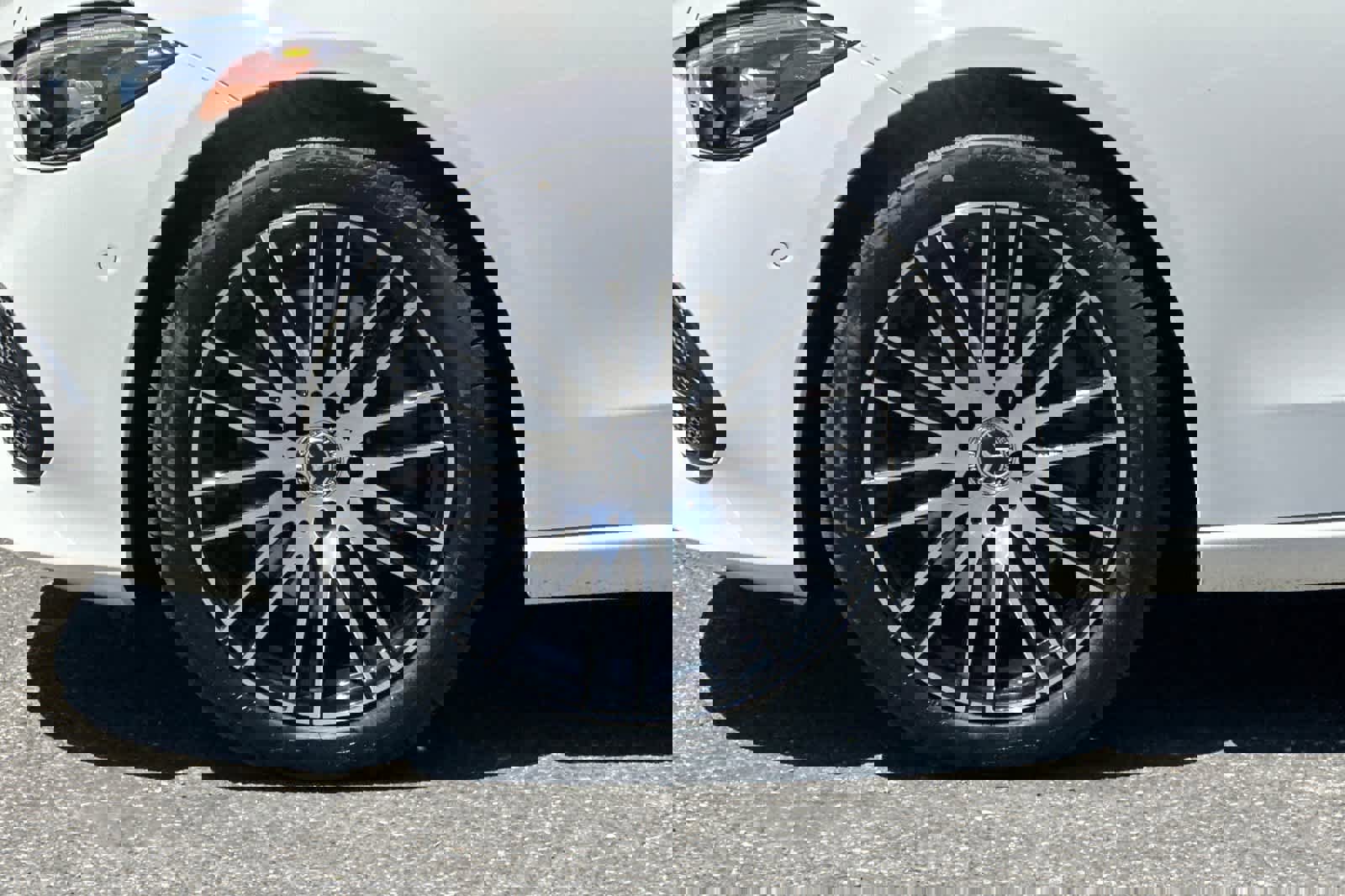 Certified 2025 Mercedes-Benz C 300 4MATIC Sedan image 23