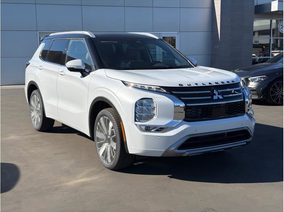 New 2026 Mitsubishi Outlander SEL Black Edition image 3