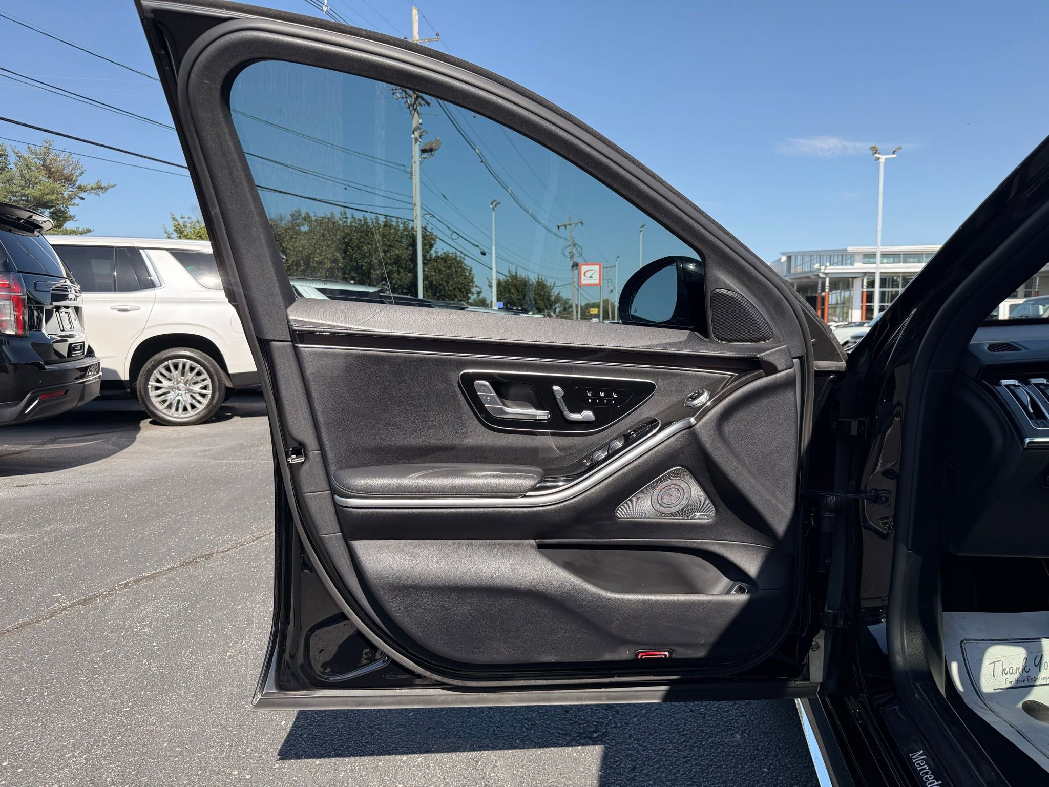 Used 2022 Mercedes-Benz S 500 4MATIC image 32