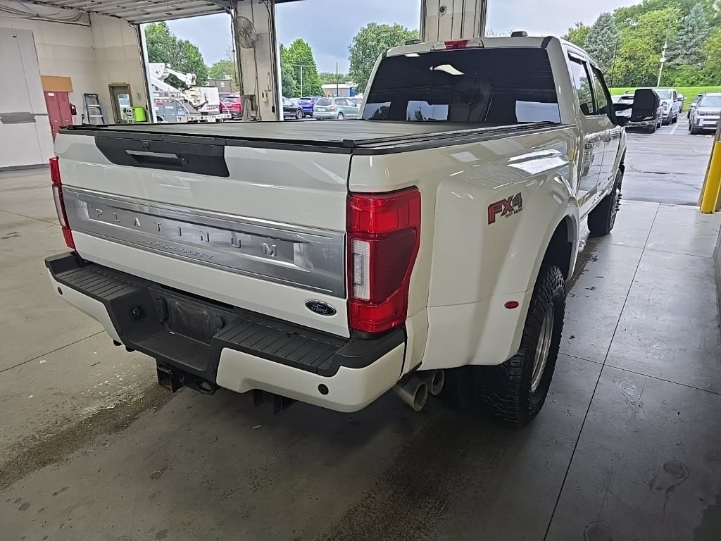 Used 2022 Ford F350 Platinum w/ FX4 Off-Road Package AWD/4WD image 4