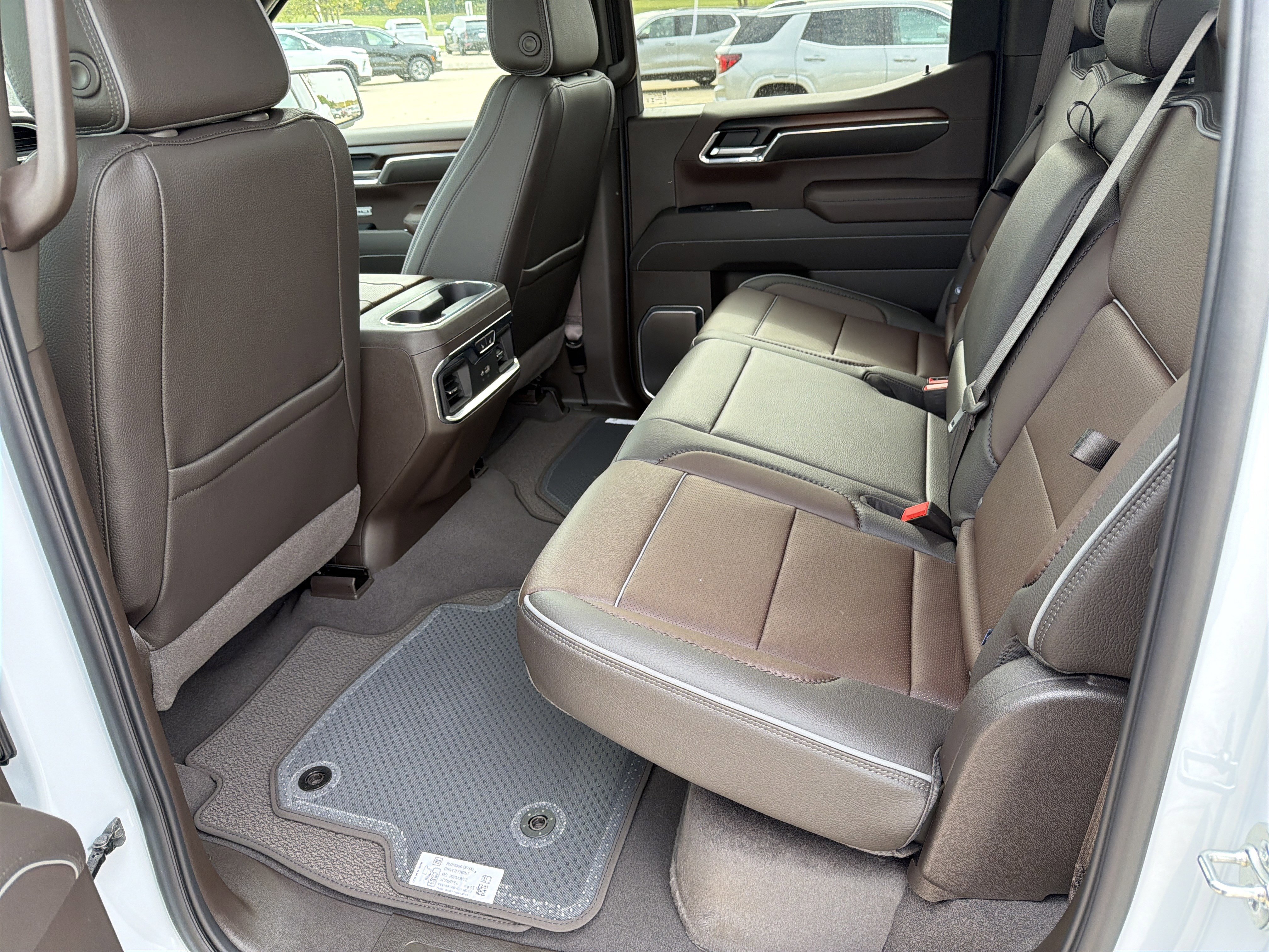 New 2026 GMC Sierra 1500 Denali w/ Denali Reserve Package image 11