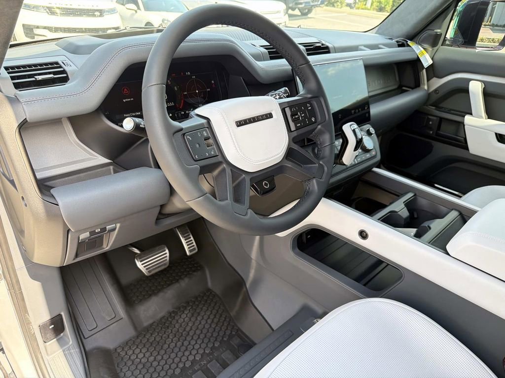 New 2026 Land Rover Defender 110 OCTA image 20