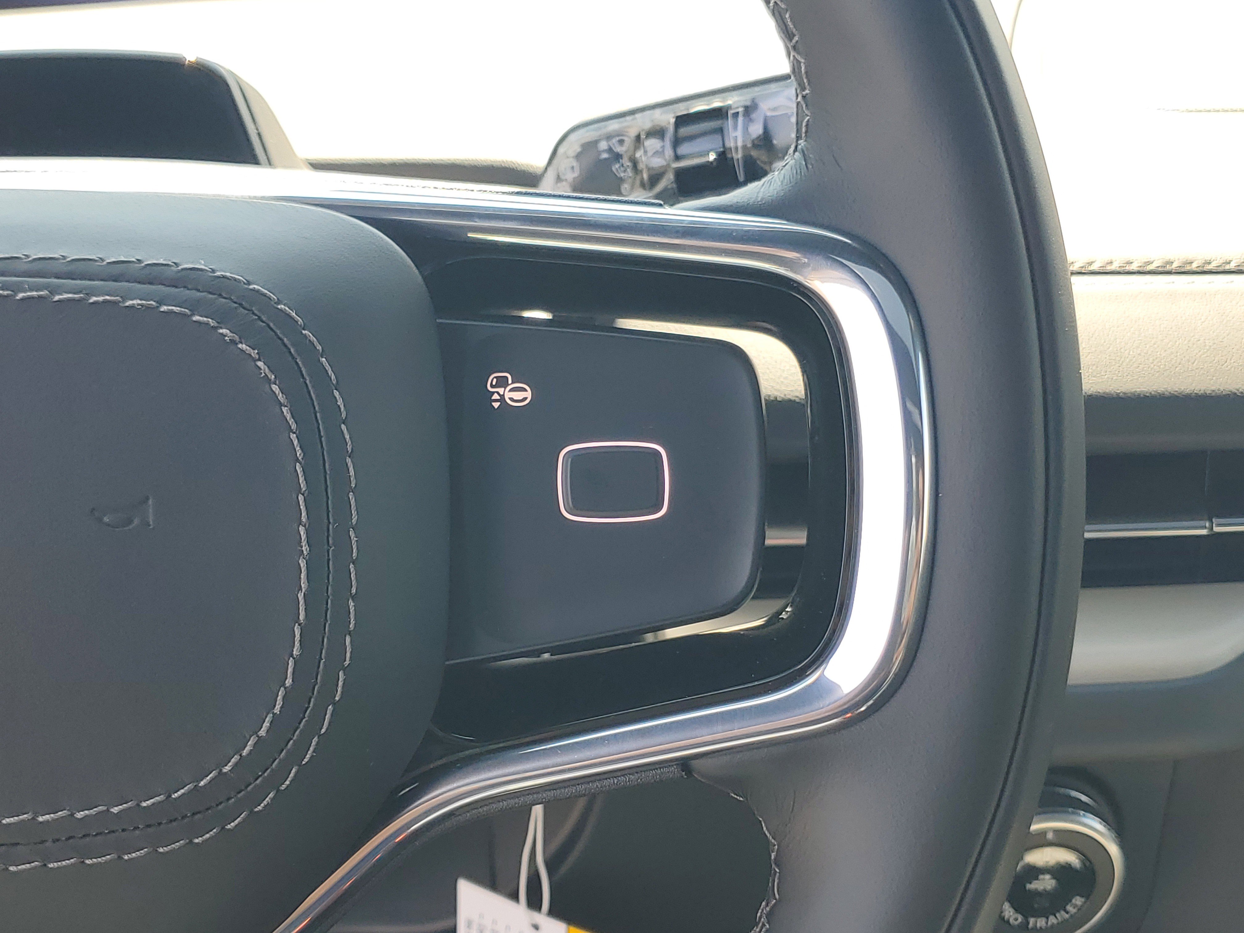 New 2026 Lincoln Navigator L Reserve AWD/4WD image 17