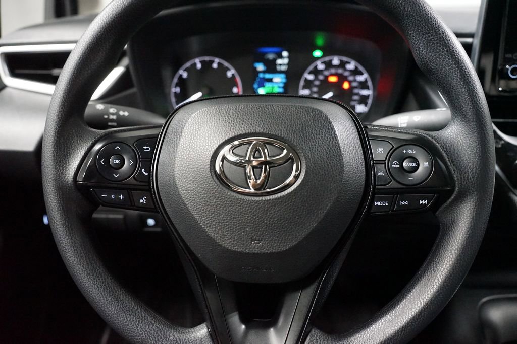 Certified 2025 Toyota Corolla LE w/ Convenience Package FWD image 12
