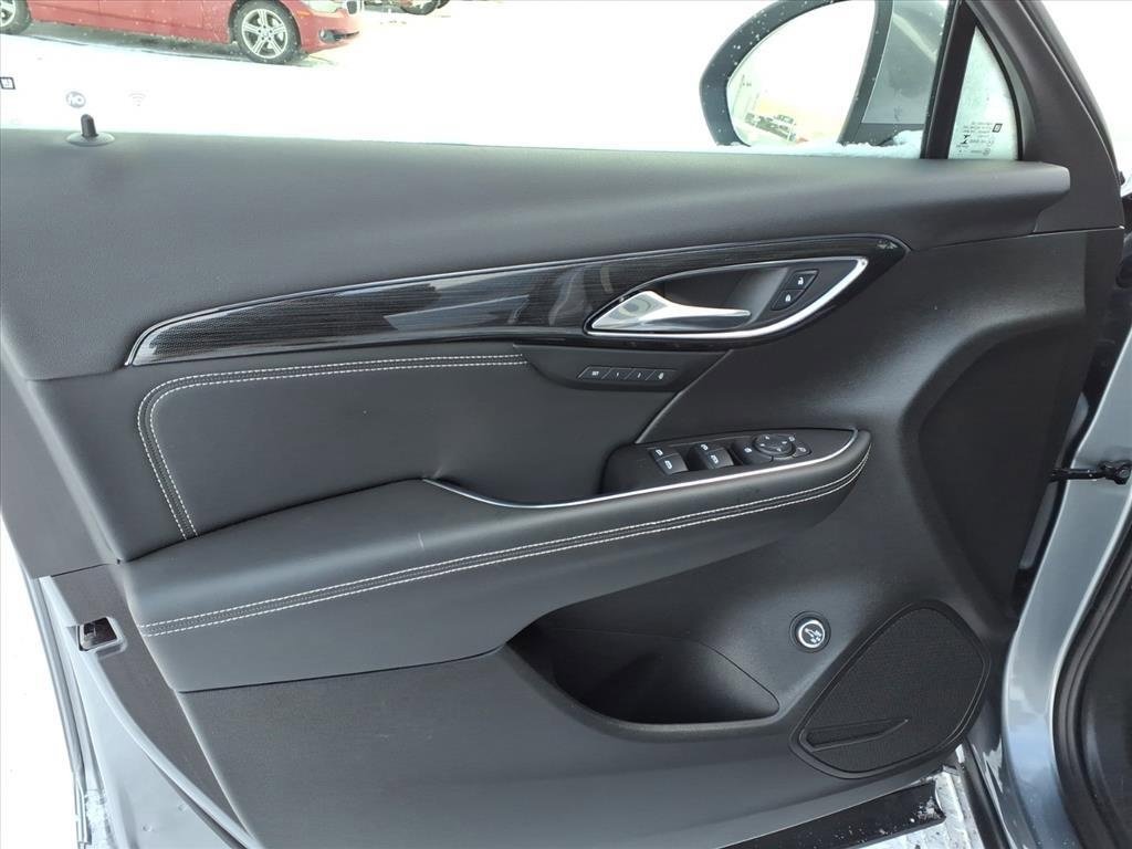 Certified 2022 Buick Envision Essence w/ Safety Package image 12